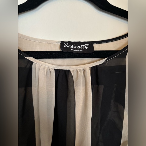 Basically Me ruffle blouse - Picture 5 of 9